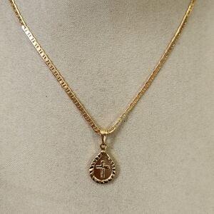 18k Gold Filled Dainty Cross Necklace